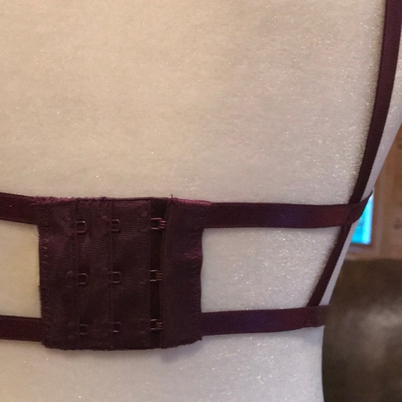 Bralette (maroon) - Picture 6 of 6